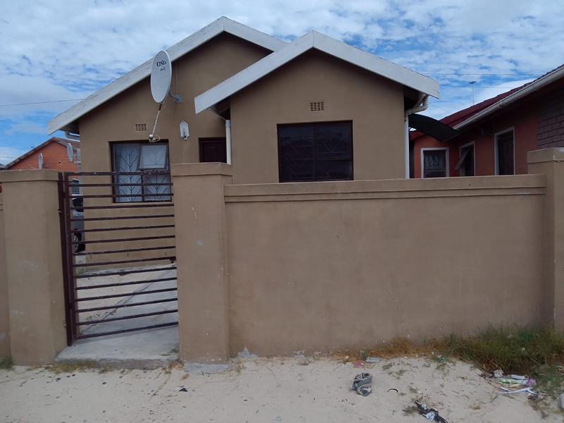 2 Bedroom Property for Sale in Ilitha Park Western Cape